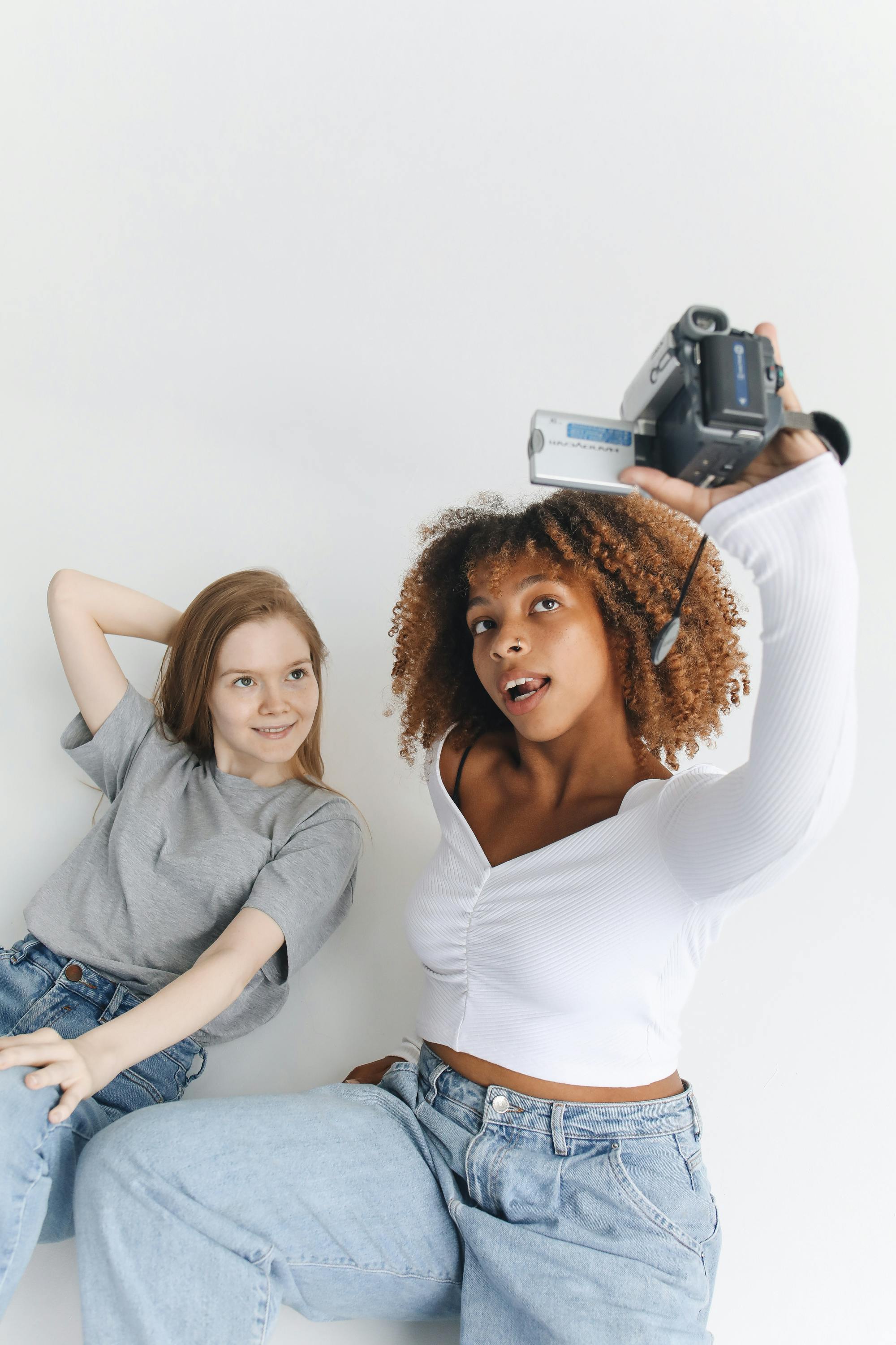 水蜜桃86氛围图：果汁感与温柔气色